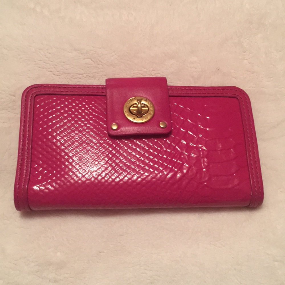 Marc by Marc Jacobs pink long wallet